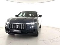 Usata Maserati Levante 250 CV (183 kW) 2019 Blu/azzurro SUV