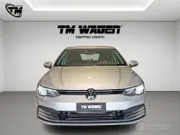 Usata VW Golf VIII Life 110 CV (80 kW) 2020 Argento Berlina