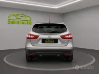 Usata Nissan Qashqai Acenta 110 CV (80 kW) 2015 Grigio SUV