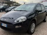 Usata Fiat Punto Lounge 70 CV (51 kW) 2015 Nero Utilitaria