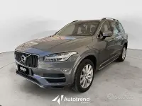 Occasion Volvo XC90 Momentum 190 ch (139 kW) 2018 Gris SUV