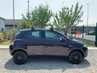 Usata Lancia Ypsilon Gold 84 CV (61 kW) 2013 Viola Utilitaria