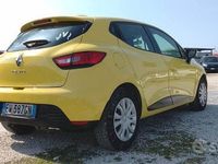 Usata Renault Clio IV 75 CV (55 kW) 2014 Giallo Berlina