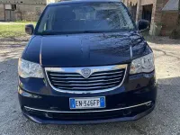 Usata Lancia Voyager Gold 163 CV (119 kW) 2012 Monovolume
