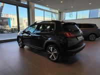 Używany Peugeot 2008 Allure 120 KM (88 kW) 2019 Czarny SUV