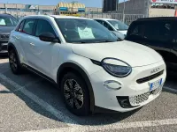 Usata Fiat 600 136 CV (100 kW) 2025 Bianco SUV