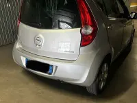 Usata Opel Agila 65 CV (47 kW) 2011 Argento Utilitaria