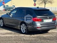 Usata BMW 318 Sport Line 150 CV (110 kW) 2018 Gray Berlina
