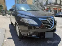 Usata Lancia Ypsilon 69 CV (50 kW) 2014 Nero Utilitaria