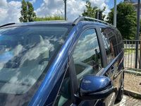 Usata Mercedes V250 Exclusive 190 CV (139 kW) 2017 Blu metallizzato Monovolume