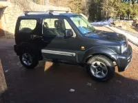 Usata Suzuki Jimny 86 CV (63 kW) 2009 Nero SUV