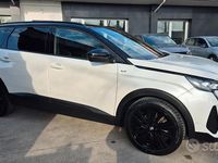 Usata Peugeot 5008 GT 130 CV (95 kW) 2022 Bianco SUV
