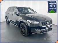 Usata Volvo XC90 Momentum 235 CV (172 kW) 2019 Nero SUV