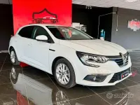 Usata Renault Mégane Business 116 CV (85 kW) 2020 Bianco Berlina