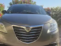 Usata Lancia Ypsilon 69 CV (50 kW) 2015 Grigio Utilitaria