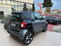 Usata Smart ForTwo Electric Drive 41 kW (56 CV) 2022 Gray