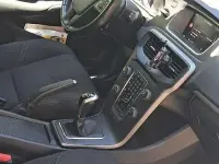 Usata Volvo V40 120 CV (88 kW) 2017 Nero Berlina