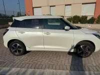 Usata Suzuki Swift 83 CV (61 kW) 2024 Bianco Utilitaria