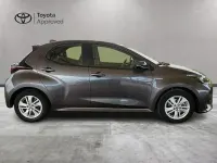 Usata Toyota Yaris Business Edition 91 CV (66 kW) 2021 Dark grey met Utilitaria