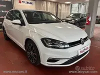 Usado VW Golf VII Highline 125 CV (91 kW) 2018 Blanco Berlina