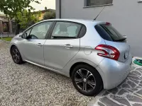 Usata Peugeot 208 95 CV (69 kW) 2015 Grigio Utilitaria