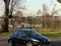 Usata Peugeot 207 120 CV (88 kW) 2009 Nero Utilitaria