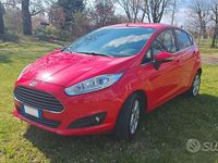 Usata Ford Fiesta 92 CV (67 kW) 2016 Rosso Berlina
