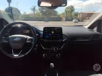 Begagnad Ford Fiesta Titanium 86 HK (63 kW) 2019 Vit Halvkombi
