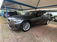 Usata BMW 318 Advantage 150 CV (110 kW) 2020 Grigio Station wagon