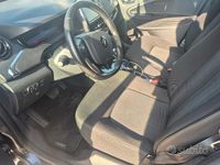 Begagnad Renault Zoe 50 kW (69 HK) 2019 Grå Halvkombi