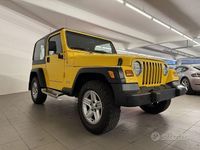 Usata Jeep Wrangler Sport 120 CV (88 kW) 1999 Giallo SUV