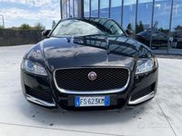 Usata Jaguar XF R-Sport 180 CV (132 kW) 2018 Nero Berlina