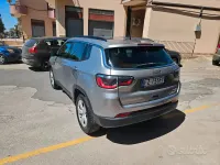 Usata Jeep Compass 120 CV (88 kW) 2019 Grigio SUV