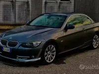 Usata BMW 330 Cabriolet 245 CV (180 kW) 2010 Blu Cabrio