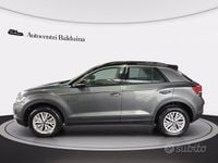 Usata VW T-Roc Life 150 CV (110 kW) 2024 Grigio SUV