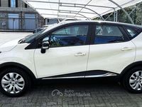 Usata Renault Captur 90 CV (66 kW) 2015 Beige SUV