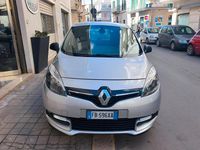 Usata Renault Scénic III LIMITED 110 CV (80 kW) 2016 Argento Monovolume