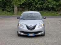Usata Lancia Ypsilon Silver 69 CV (50 kW) 2014 Grigio Utilitaria