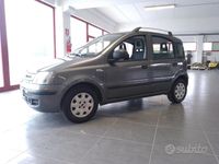 Usata Fiat Panda Dynamic 69 CV (50 kW) 2011 Grigio Utilitaria