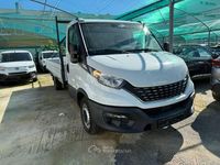 Usata Iveco Daily 136 CV (100 kW) 2020 Verde Furgone