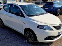 Usata Lancia Ypsilon Gold 69 CV (50 kW) 2023 Bianco Utilitaria