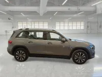 Usata Mercedes GLB200 Business 150 CV (110 kW) 2022 Grigio SUV