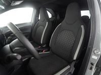 Usata Toyota Aygo X Trend 72 CV (52 kW) 2025 Nero SUV