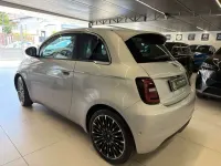 Usata Fiat 500e La Prima 42 kW (58 CV) 2025 Blu/azzurro Utilitaria