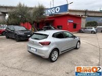 Usata Renault Clio V Life 100 CV (73 kW) 2022 Argento Berlina