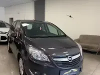 Usata Opel Meriva Design Edition 101 CV (74 kW) 2016 Grigio Monovolume