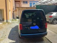 Usata VW Caddy Comfortline 102 CV (75 kW) 2019 Nero Monovolume