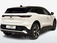 Begagnad Renault Megane E-Tech Techno 161 kW (220 HK) 2022 Vit Sedan
