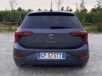 Usata VW Polo Style 110 CV (80 kW) 2023 Grigio Utilitaria