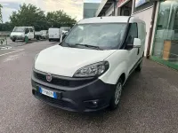 Usata Fiat Doblò 105 CV (77 kW) 2019 Bianco Monovolume